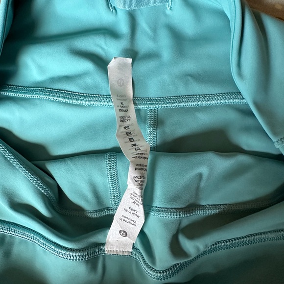 {Lululemon} Fast and Free HR 25” Tight/Legging NWT size 14 - Picture 4 of 9